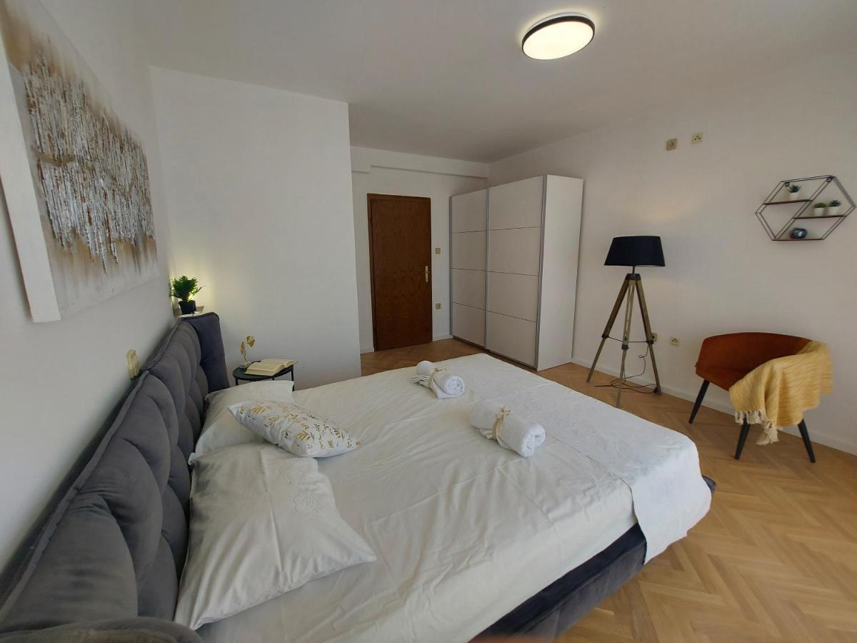 פונאנט Apartments Fugosic מראה חיצוני תמונה